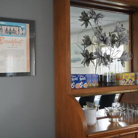 Stadshotel De Graafschap 3*