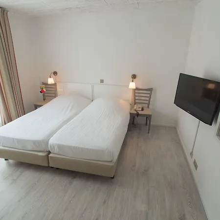 Stadshotel De Graafschap Hotel 3*