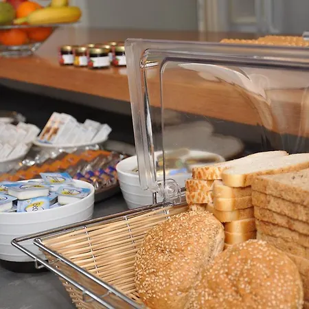 Stadshotel De Graafschap 호텔 도에틴쳄