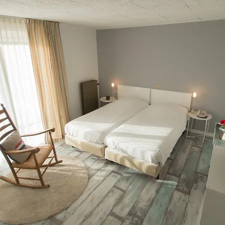 Stadshotel De Graafschap 호텔 3*